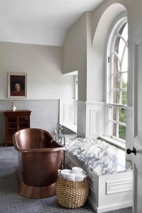 Dripsey Castle Estate Villa คอร์ก ภายนอก รูปภาพ