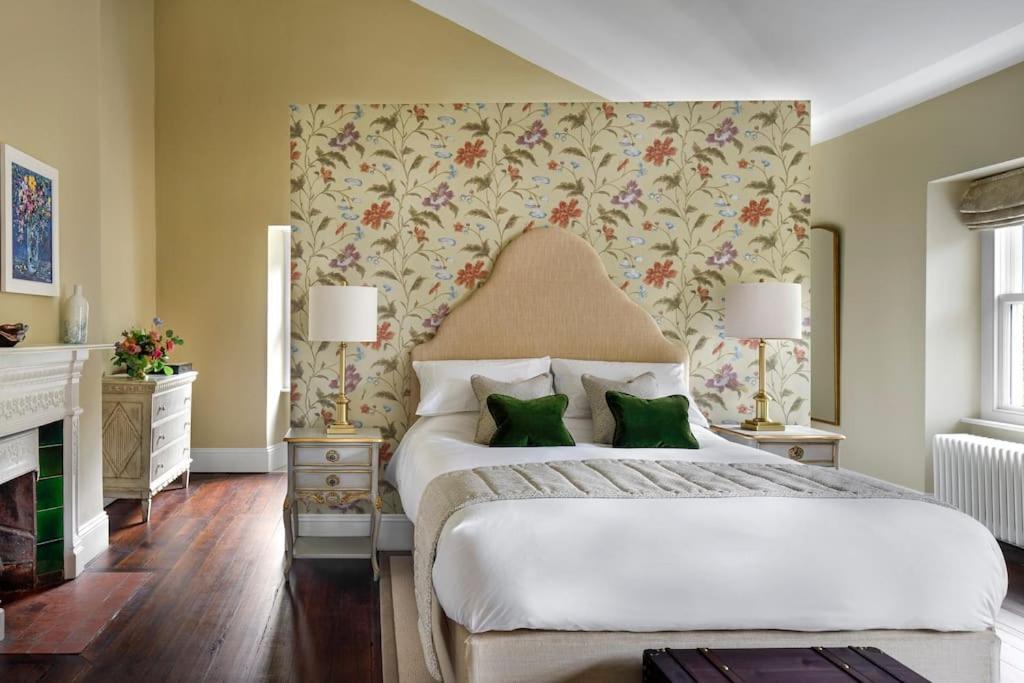 Dripsey Castle Estate Villa คอร์ก ภายนอก รูปภาพ